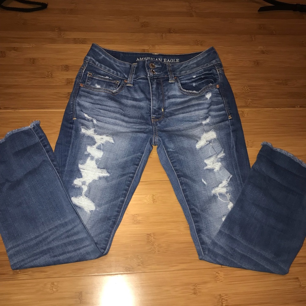 American eagle ripped jeans